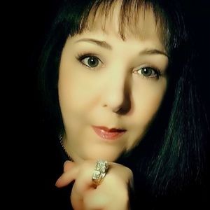 Meet your Posher, M. angelique